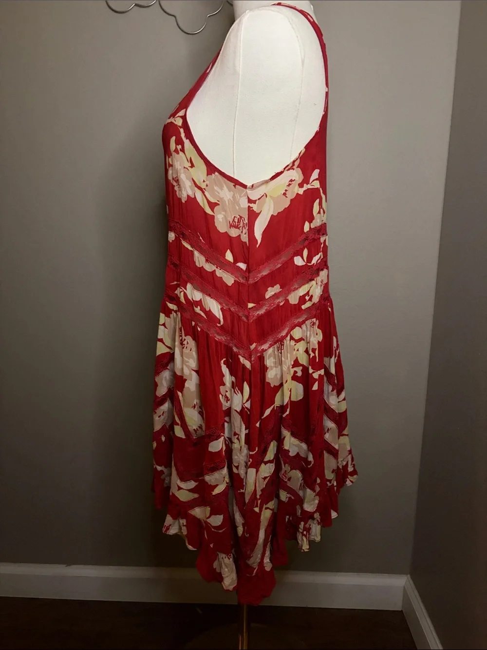 Free People Intimately She Swings Red Floral Lace Insert Mini Dress Size Small